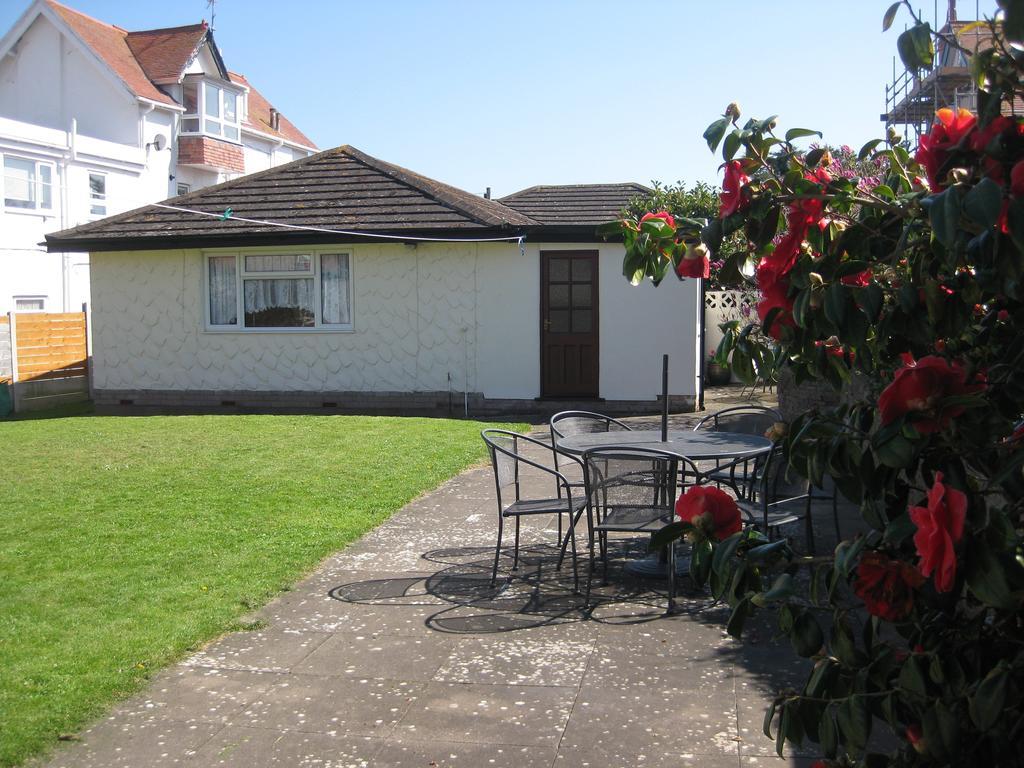 Hotel The Ashmount Rhôs-on-Sea Exterior foto