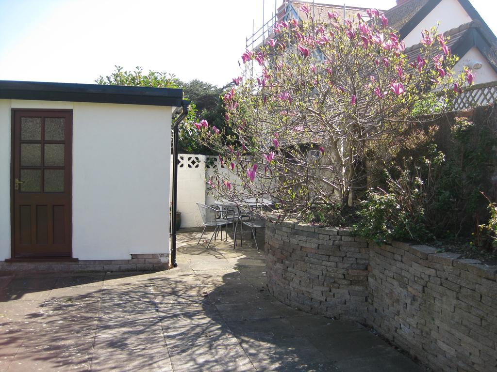 Hotel The Ashmount Rhôs-on-Sea Exterior foto